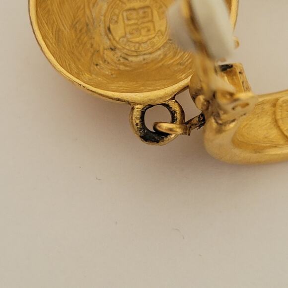 Vintage Givenchy Drop Gold Tone Clip on Earrings Round Glam Statment Logo Retro - Picture 8 of 11